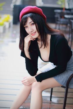 美女三级